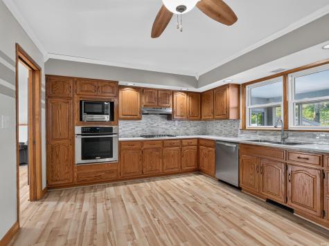 3416 Sun Valley Drive Fort Wayne IN 46804
