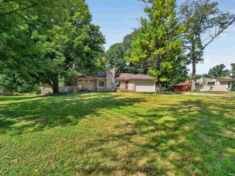 3416 Sun Valley Drive Fort Wayne IN 46804