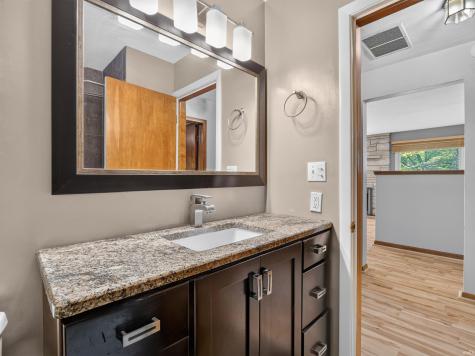 3416 Sun Valley Drive Fort Wayne IN 46804