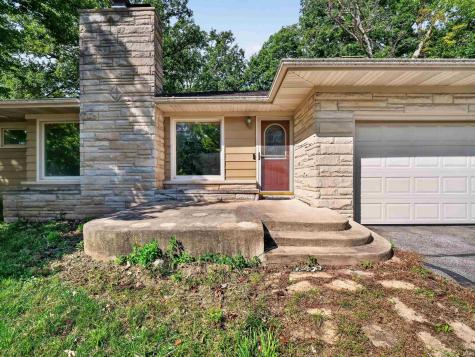 3416 Sun Valley Drive Fort Wayne IN 46804