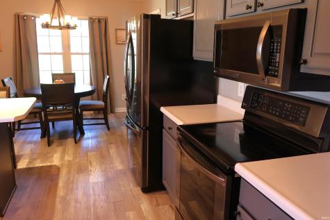 1805 Redbud Court Huntingburg IN 47542