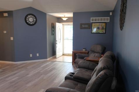 1805 Redbud Court Huntingburg IN 47542