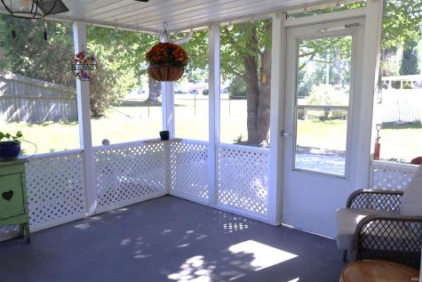 1805 Redbud Court Huntingburg IN 47542