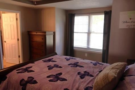 1805 Redbud Court Huntingburg IN 47542