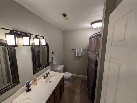 1805 Redbud Court Huntingburg IN 47542