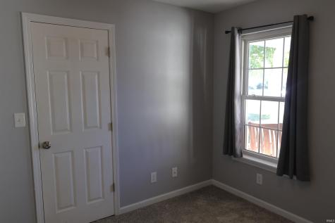 1805 Redbud Court Huntingburg IN 47542