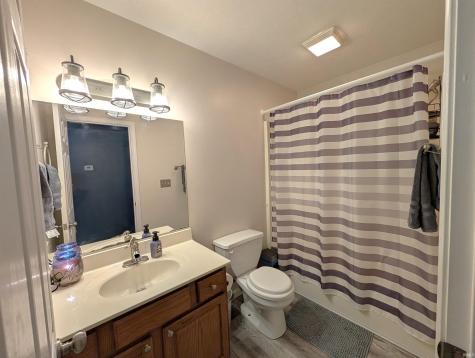 1805 Redbud Court Huntingburg IN 47542