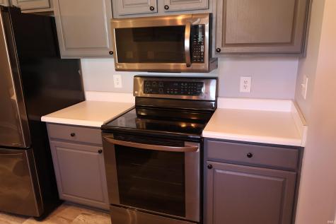 1805 Redbud Court Huntingburg IN 47542