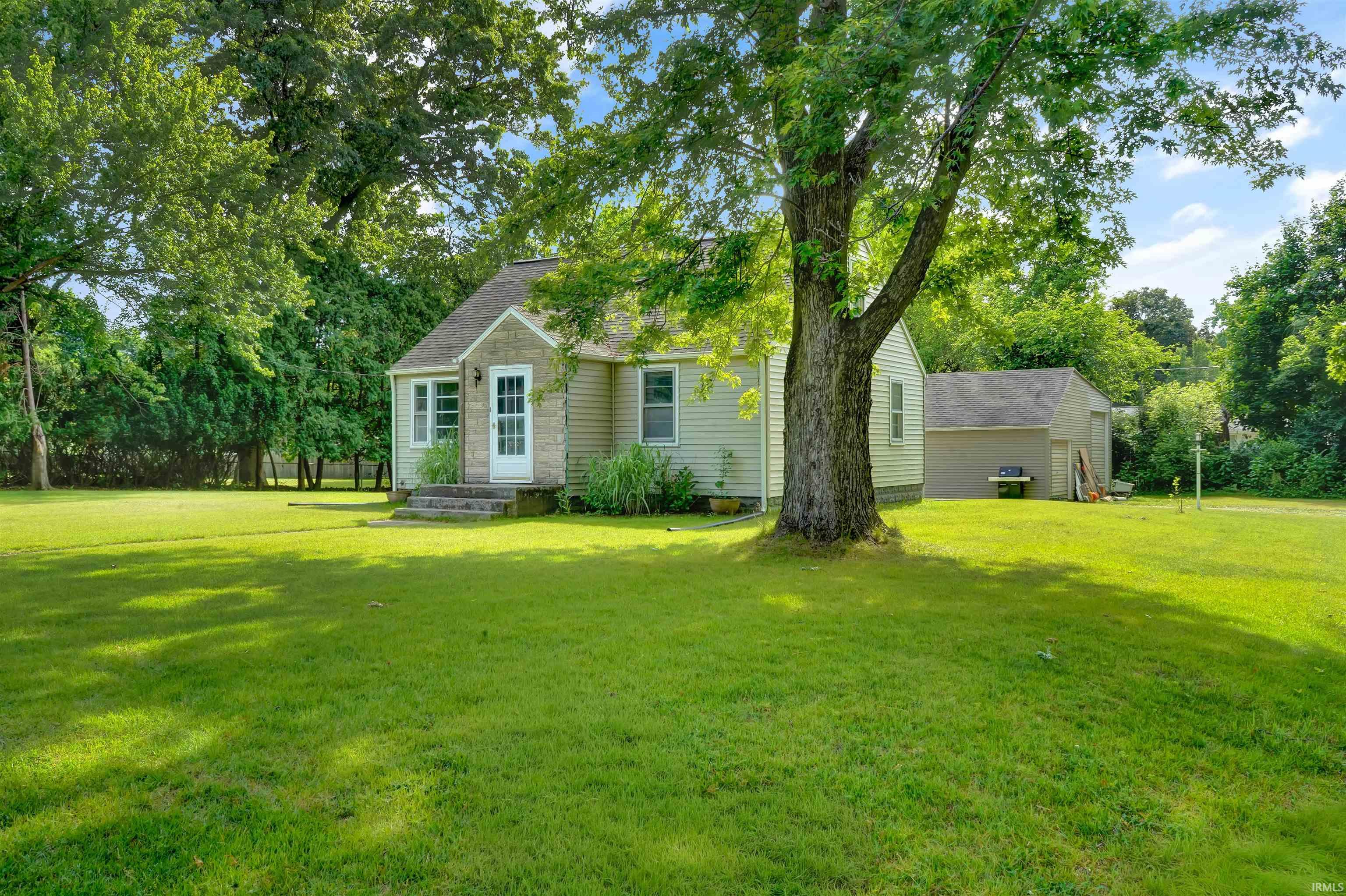 52395 Leland Avenue South Bend IN 46637