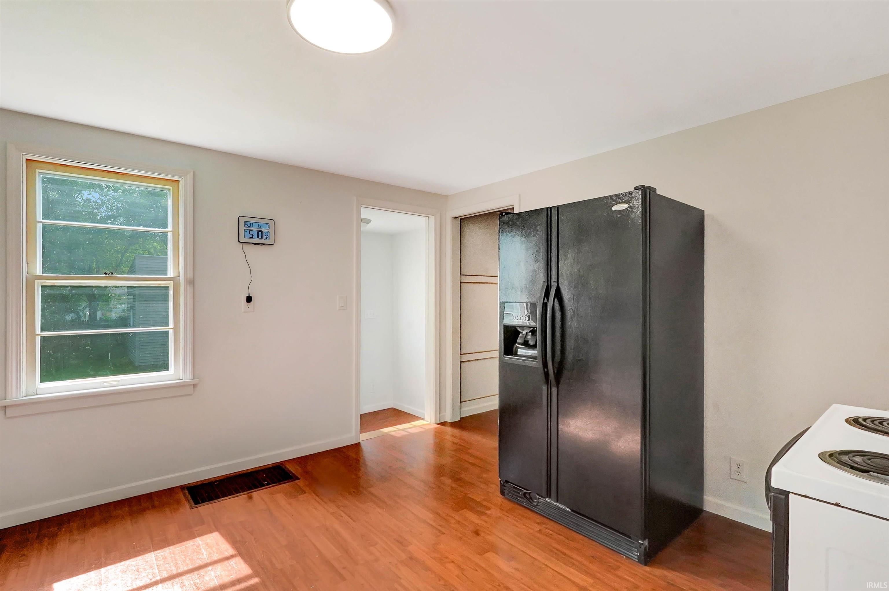 52395 Leland Avenue South Bend IN 46637
