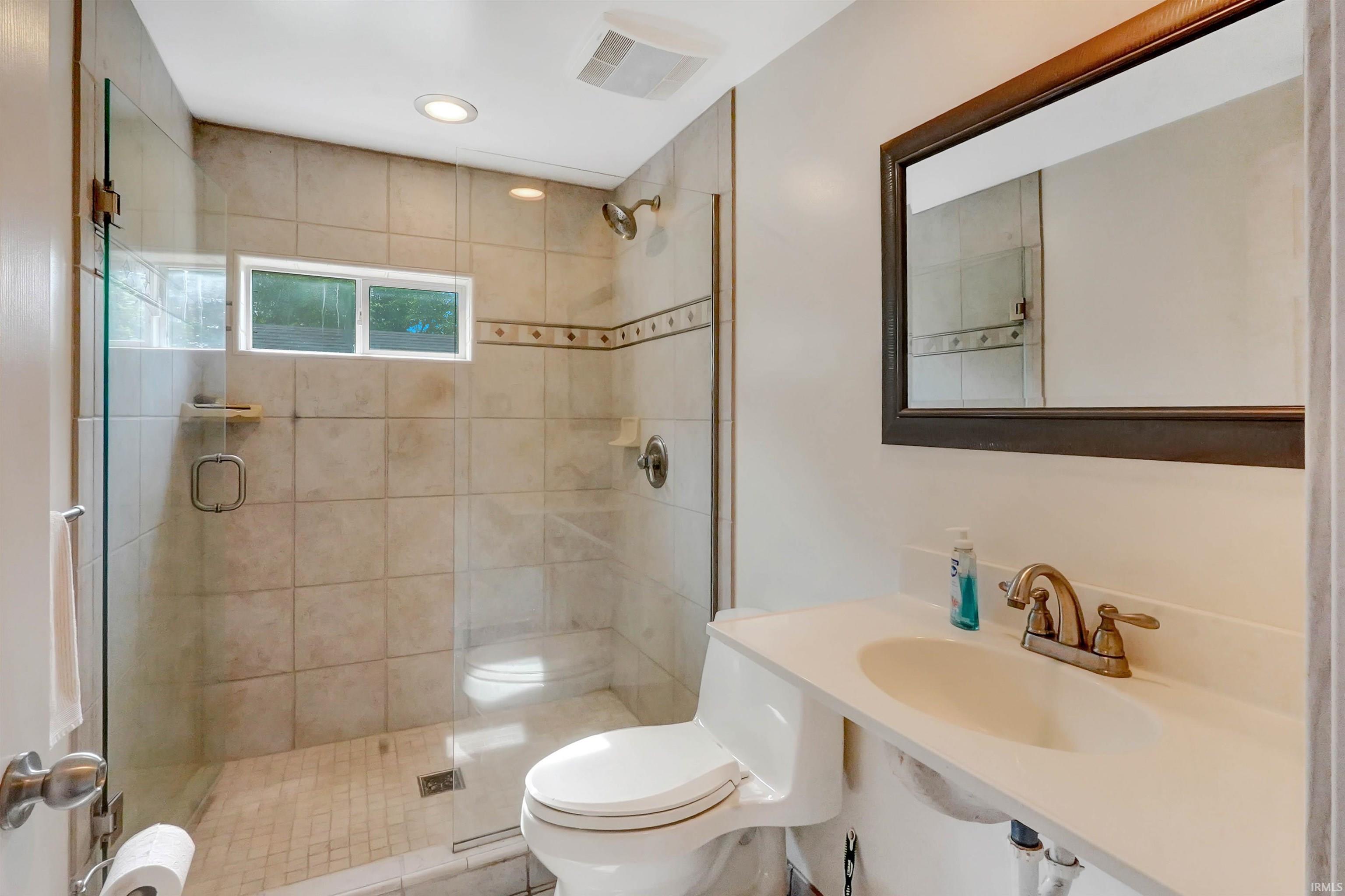 52395 Leland Avenue South Bend IN 46637