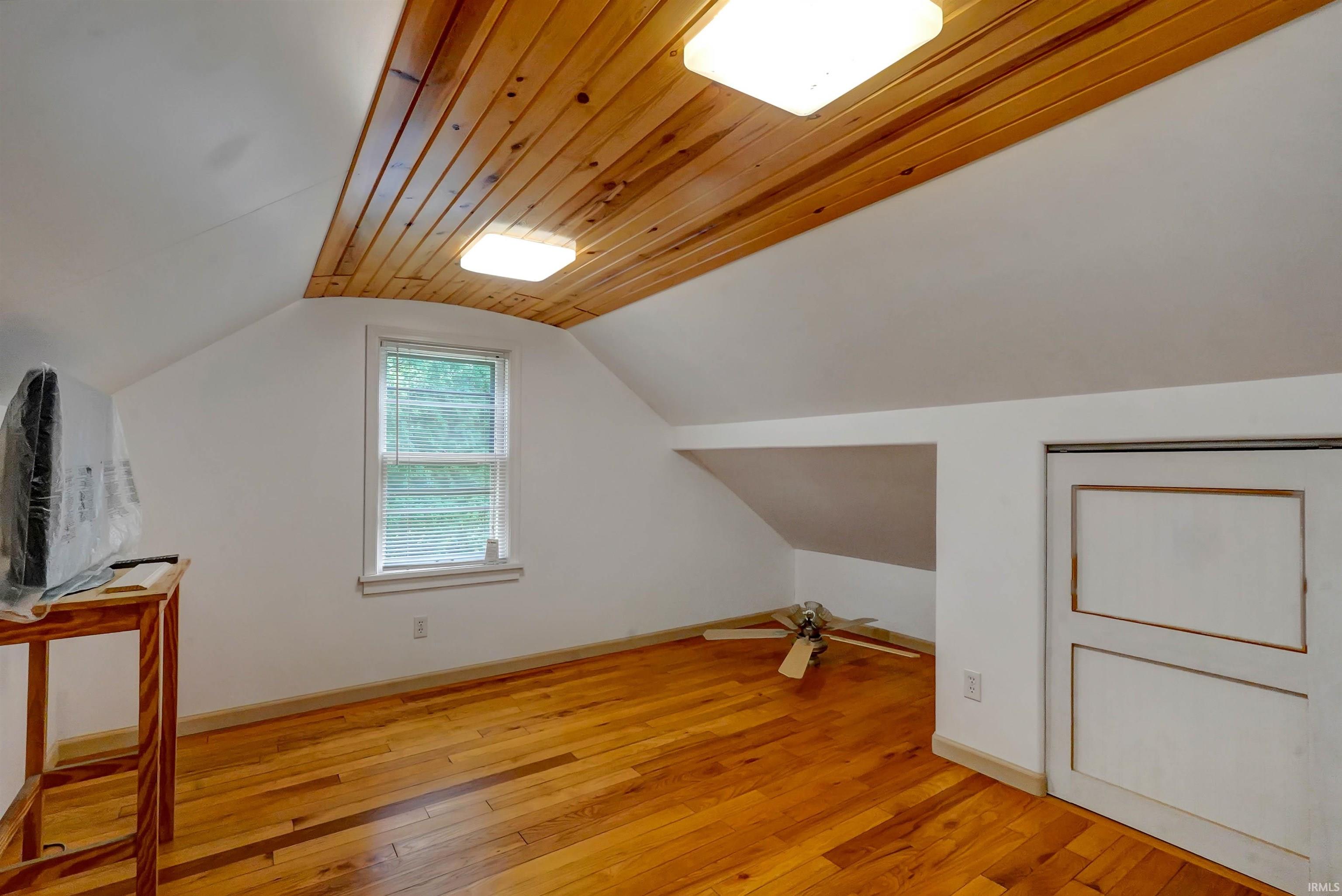 52395 Leland Avenue South Bend IN 46637