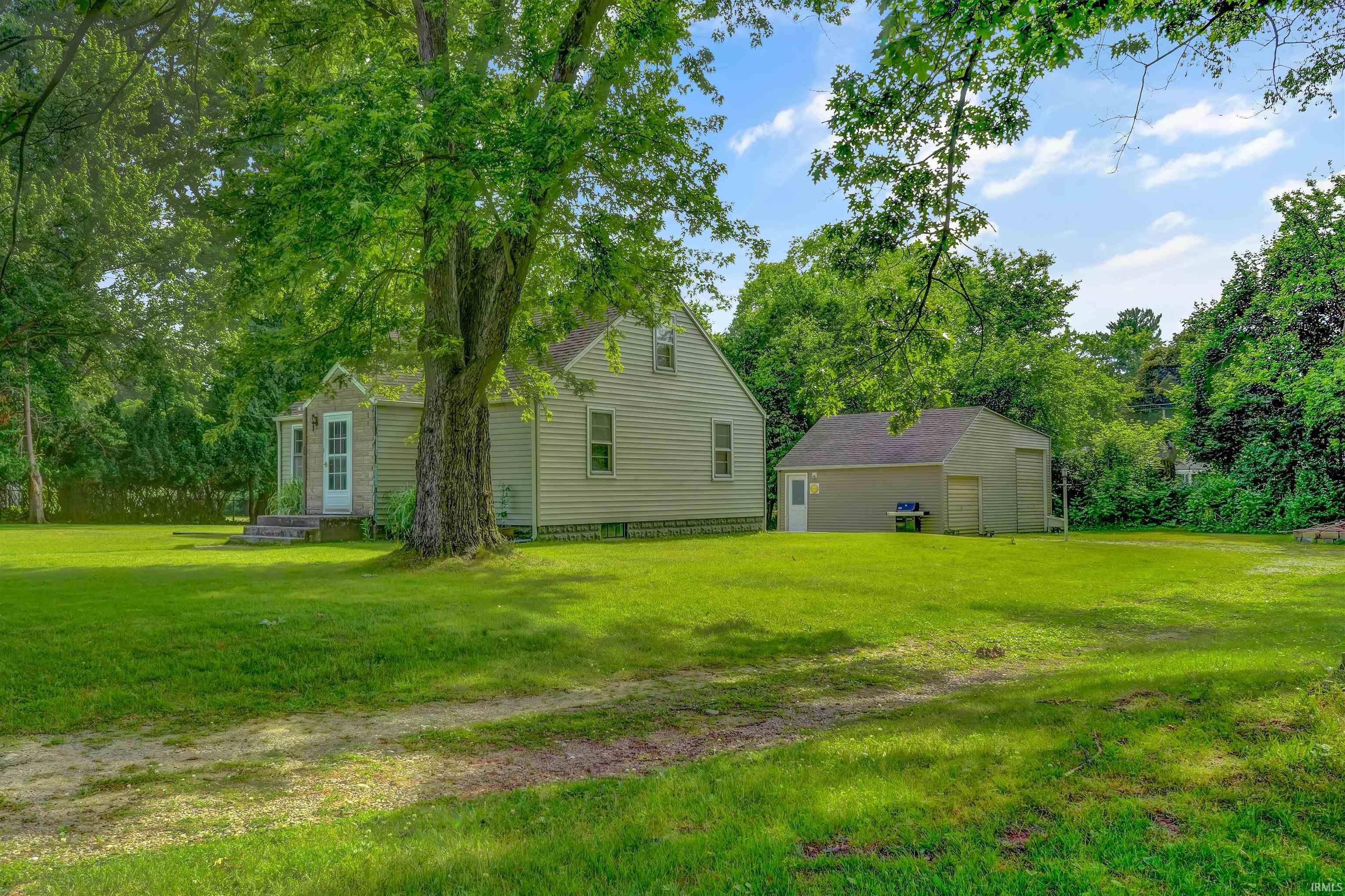 52395 Leland Avenue South Bend IN 46637