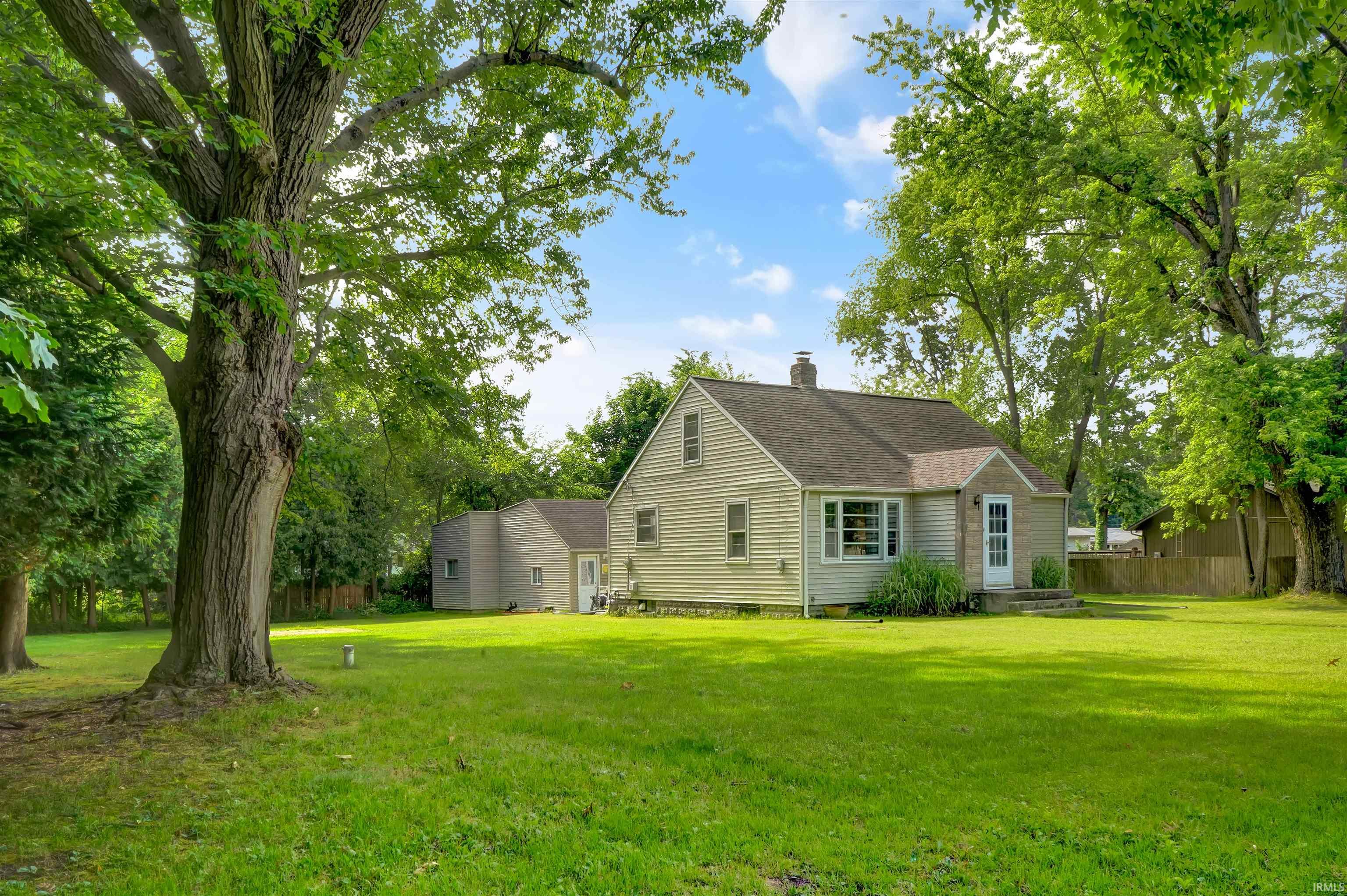 52395 Leland Avenue South Bend IN 46637