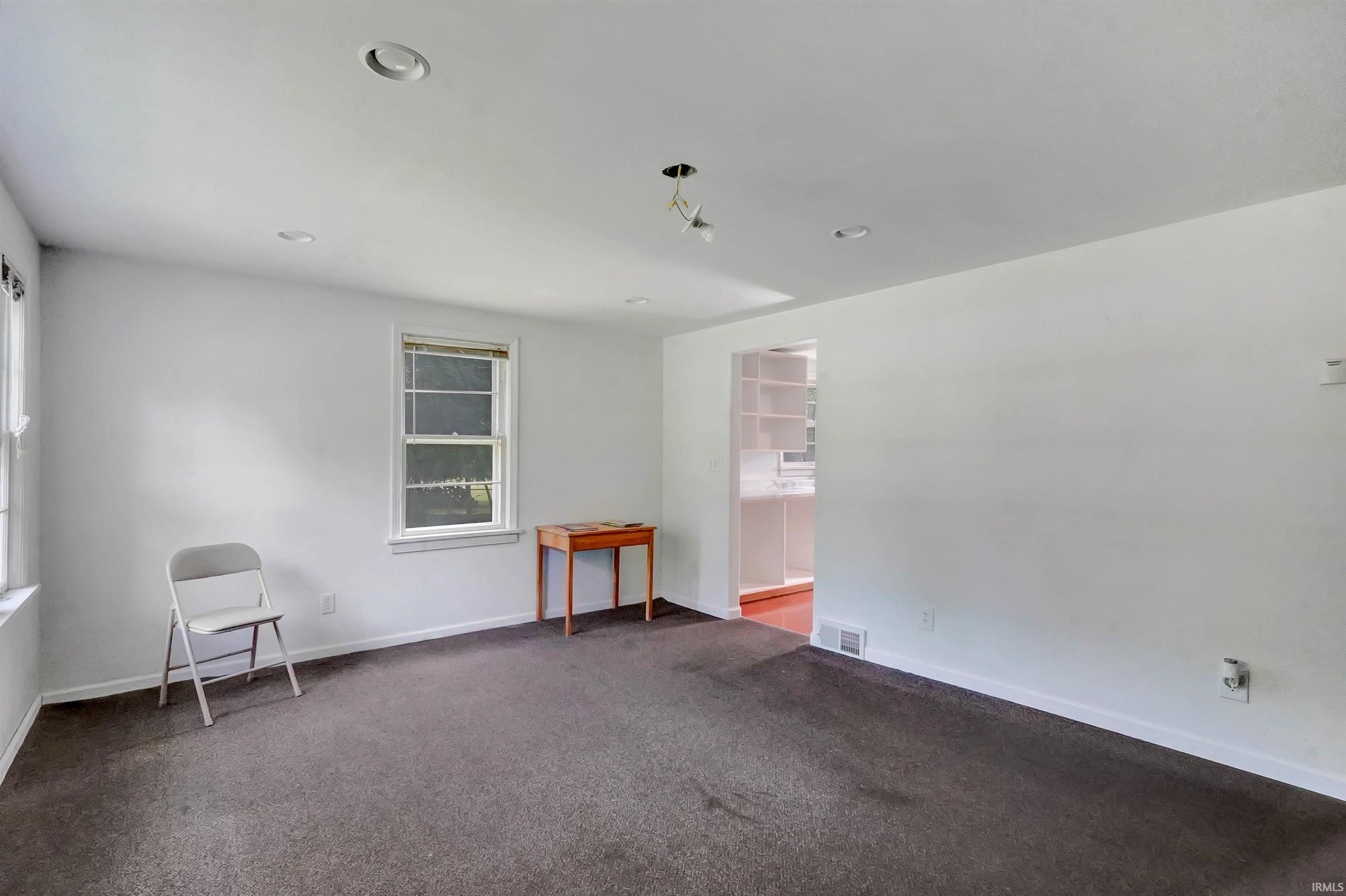 52395 Leland Avenue South Bend IN 46637
