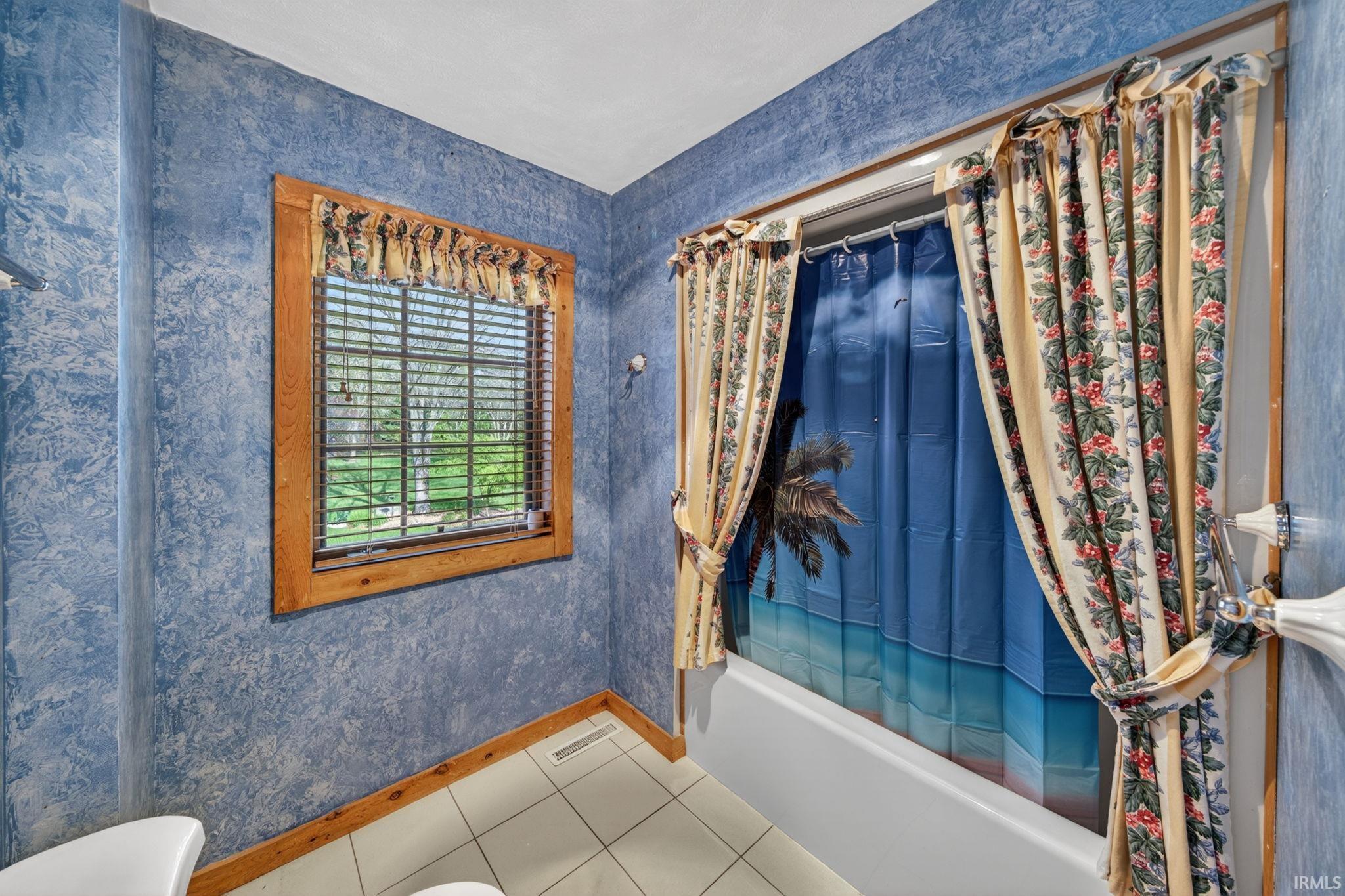 30131 Vantilburg Court Elkhart IN 46514