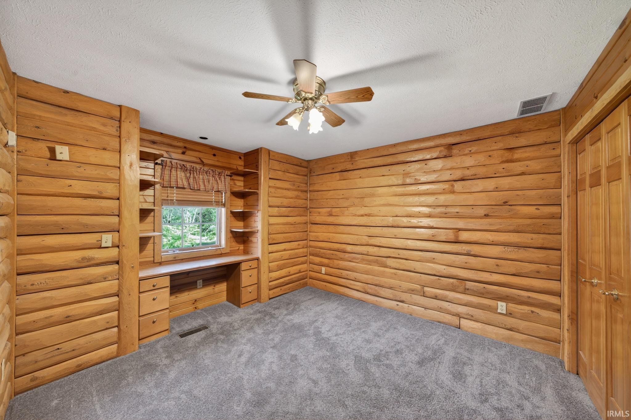 30131 Vantilburg Court Elkhart IN 46514