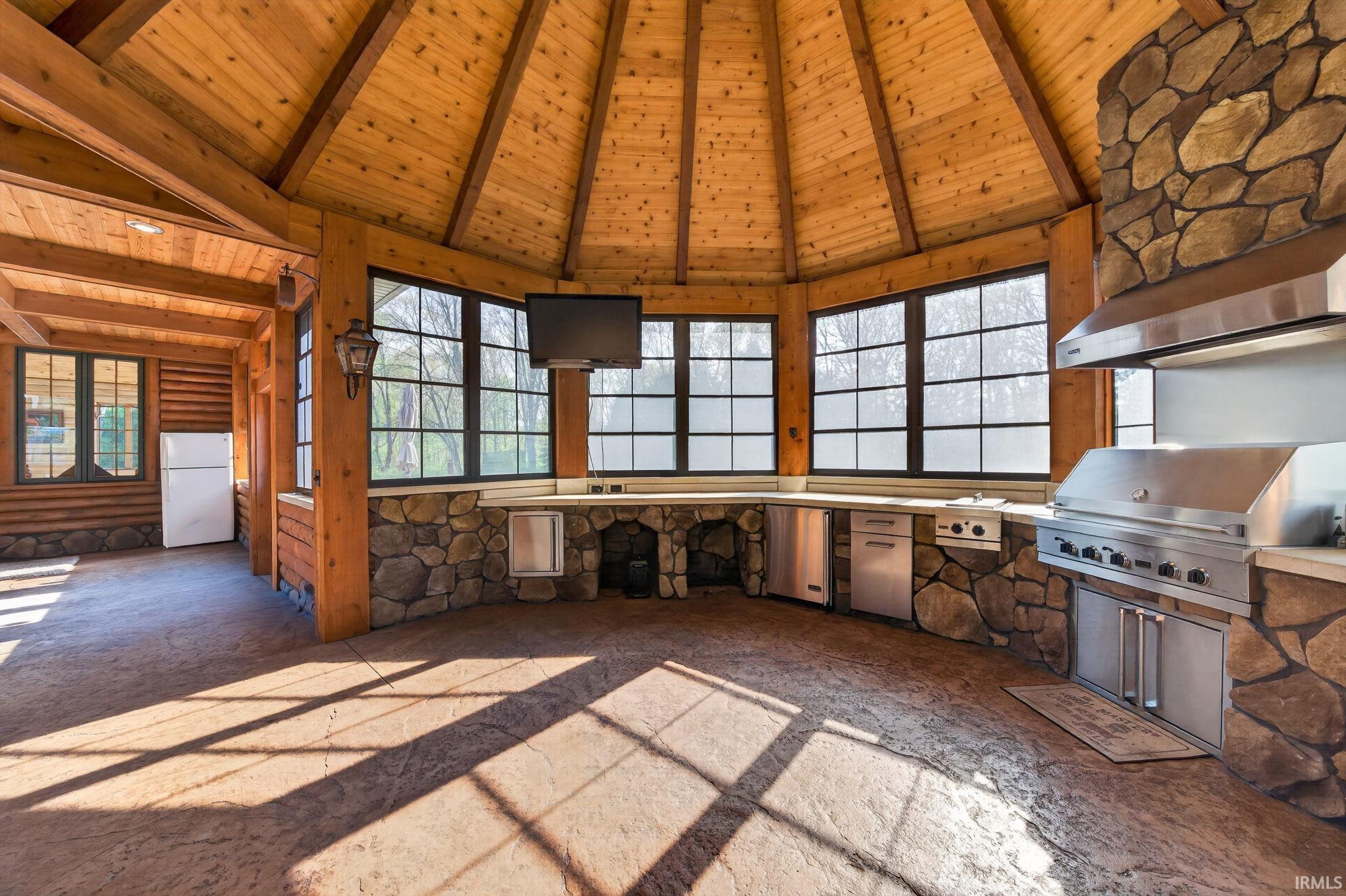 30131 Vantilburg Court Elkhart IN 46514