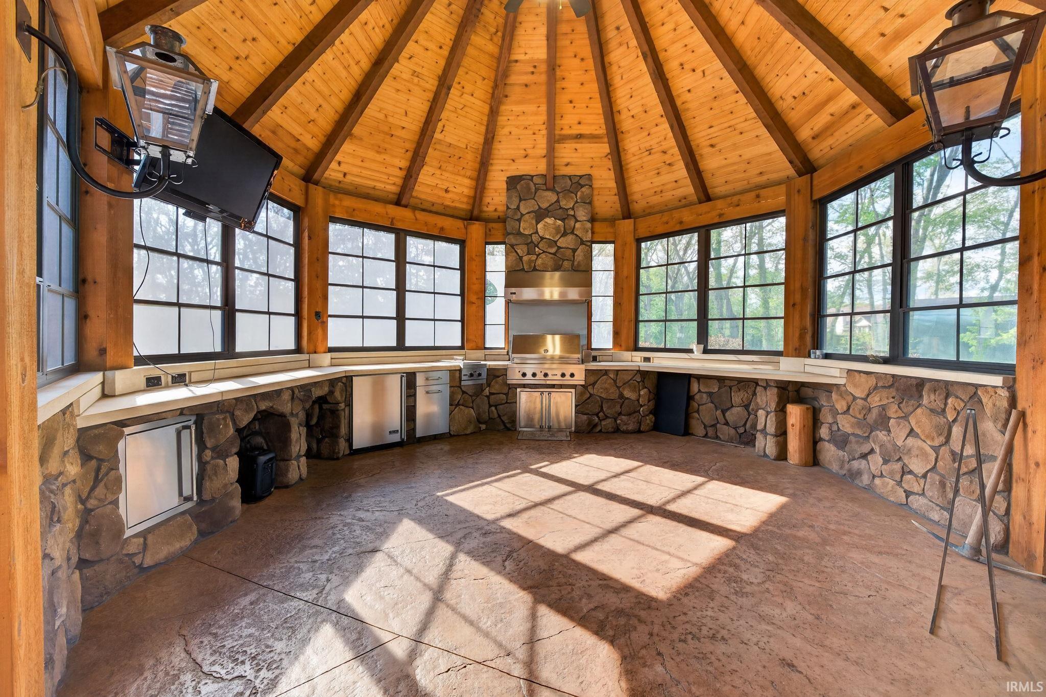 30131 Vantilburg Court Elkhart IN 46514