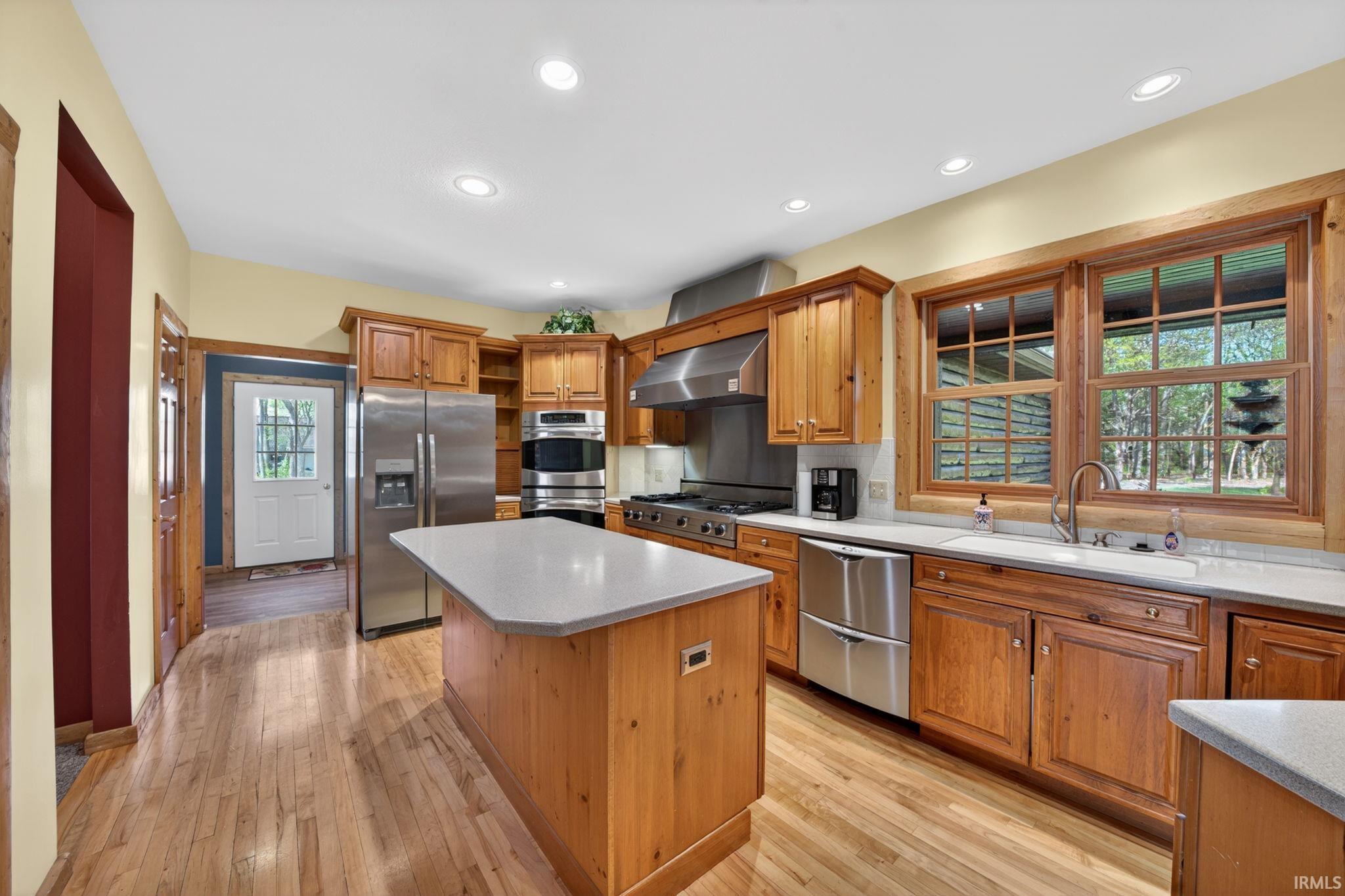 30131 Vantilburg Court Elkhart IN 46514