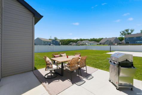 1537 Cananea Way Fort Wayne IN 46845