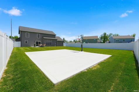 1537 Cananea Way Fort Wayne IN 46845