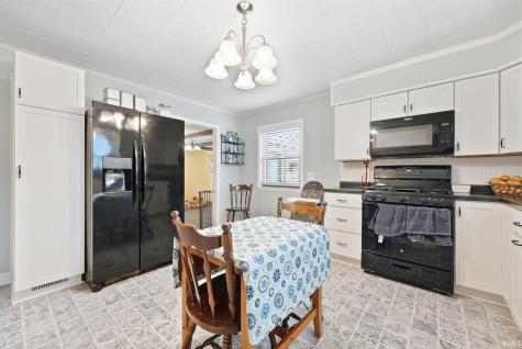 2340 Indian Village Boulevard Fort Wayne IN 46809
