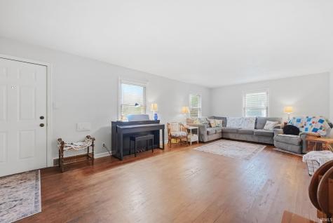 2340 Indian Village Boulevard Fort Wayne IN 46809