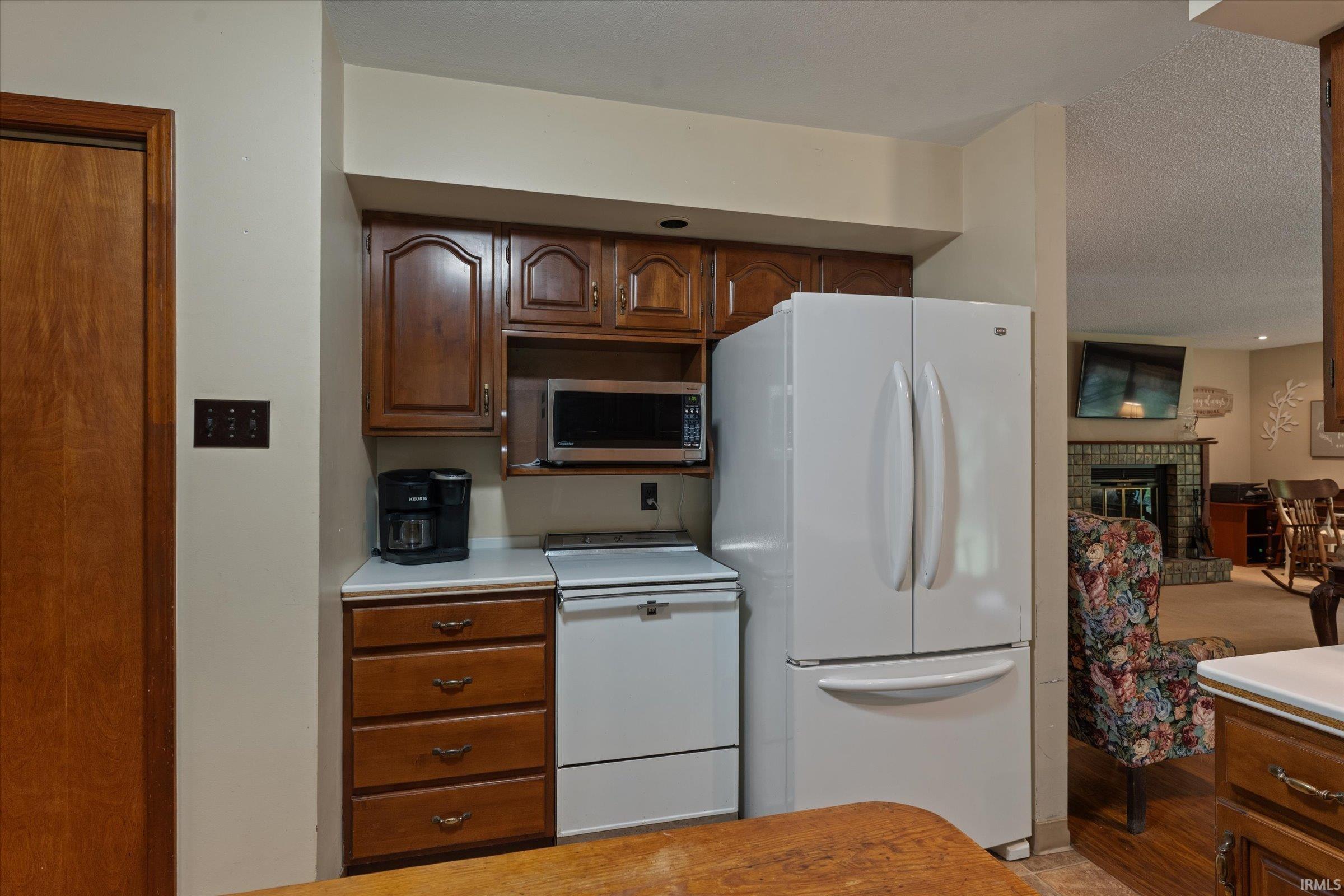51565 Maplewood Drive Elkhart IN 46514