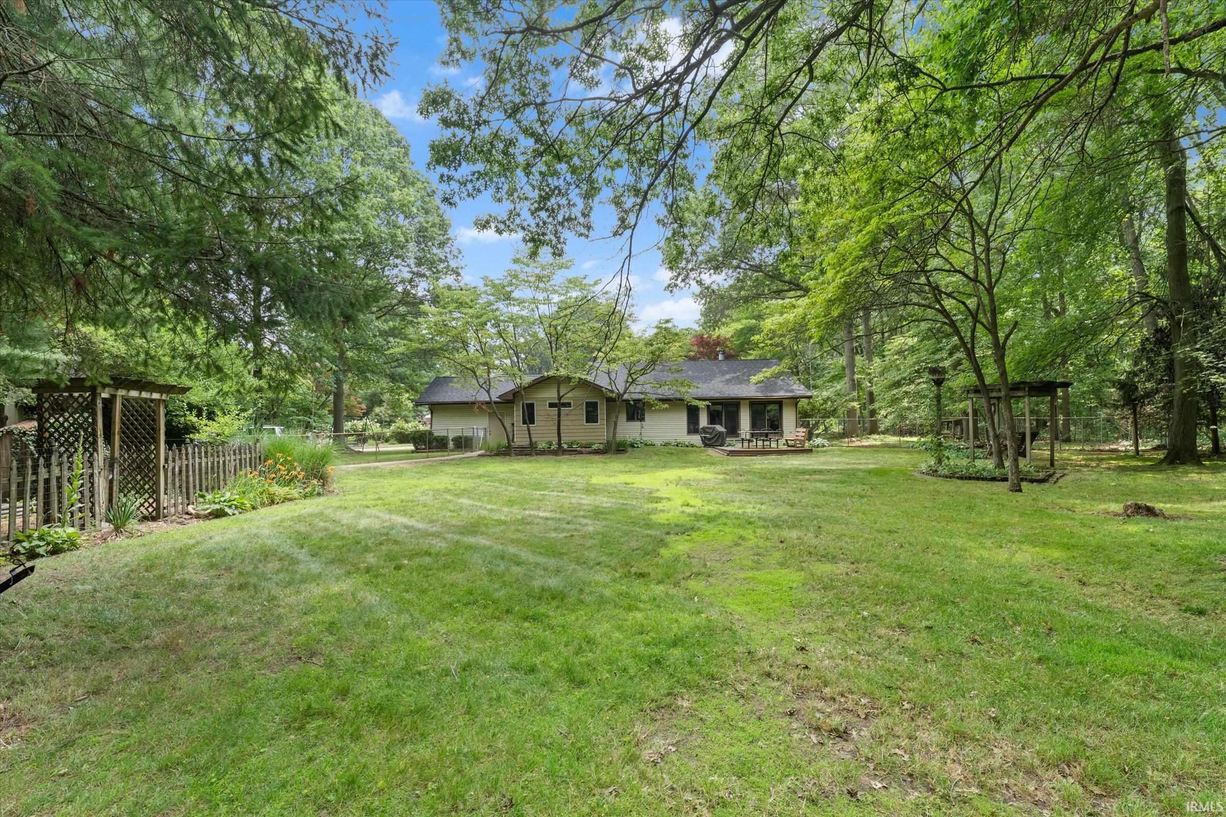 51565 Maplewood Drive Elkhart IN 46514