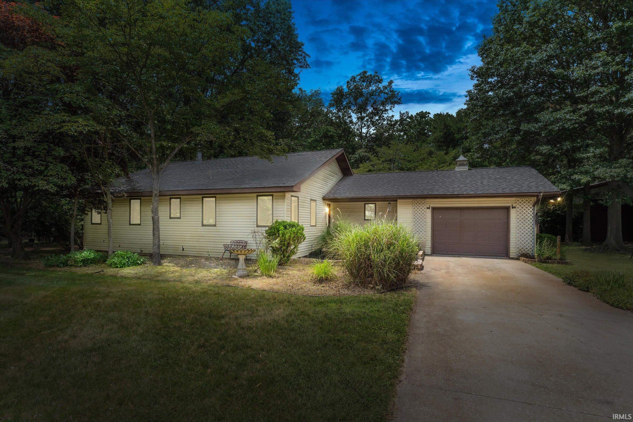 51565 Maplewood Drive Elkhart IN 46514