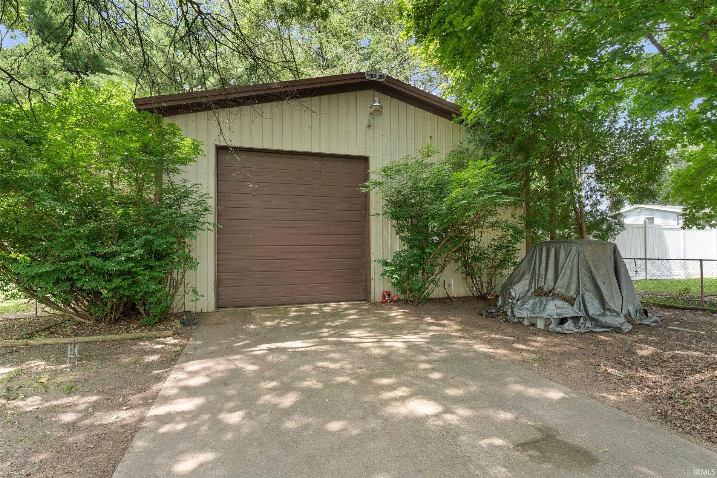 51565 Maplewood Drive Elkhart IN 46514