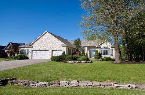 909 Eagle Trace Kendallville IN 46755