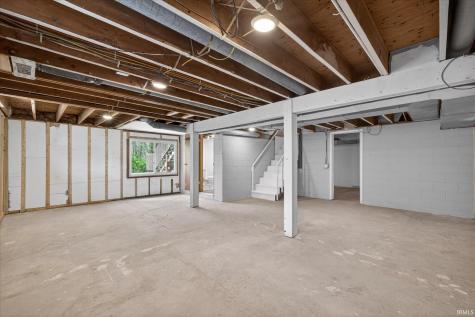 5599 N Brummetts Creek Road Bloomington IN 47408