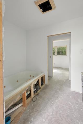 6709 E South Barbee Drive Pierceton IN 46562