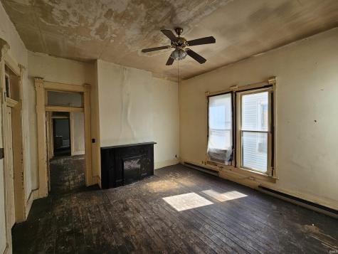 403 N 3rd Street Vincennes IN 47591