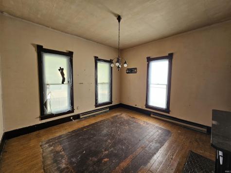 403 N 3rd Street Vincennes IN 47591
