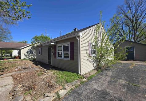 1228 E 3rd Street Mount Vernon IN 47620
