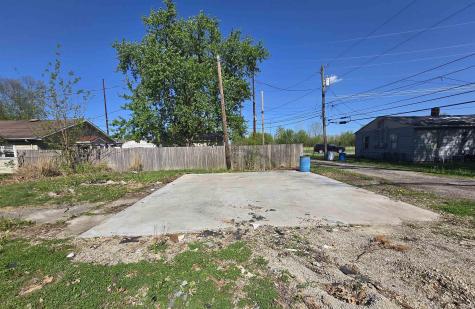 1228 E 3rd Street Mount Vernon IN 47620