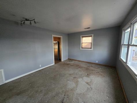 1228 E 3rd Street Mount Vernon IN 47620