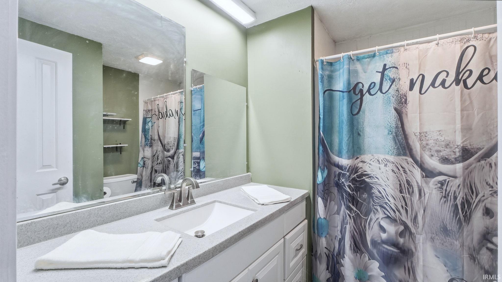 70857 Tecumseh Drive Nappanee IN 46550