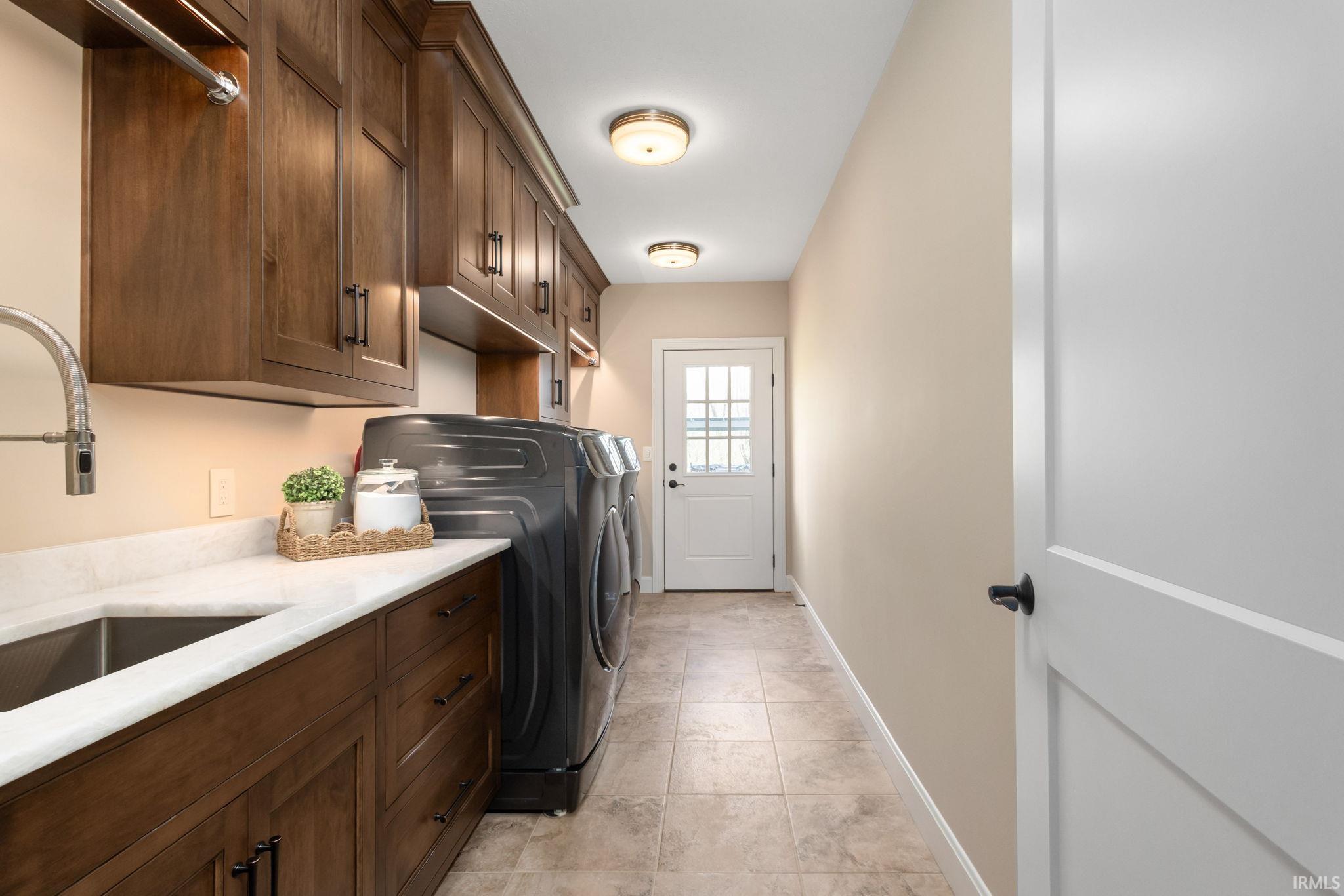 54420 County Road 33 Road Middlebury IN 46540