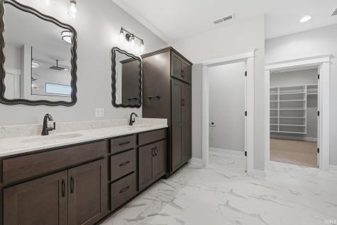 13335 Passerine Boulevard Fort Wayne IN 46845