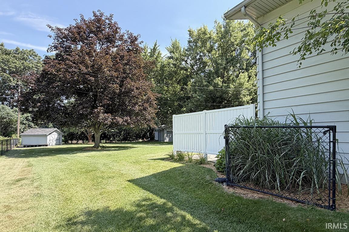 22097 Woodside Drive Bristol IN 46507
