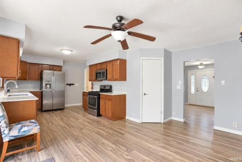 52960 Hastings Street South Bend IN 46637