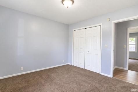 52960 Hastings Street South Bend IN 46637