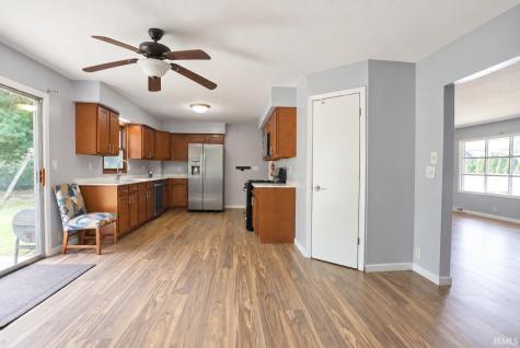 52960 Hastings Street South Bend IN 46637