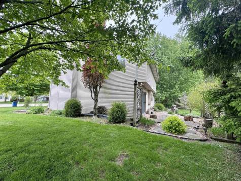 1503 Baron Court Auburn IN 46706