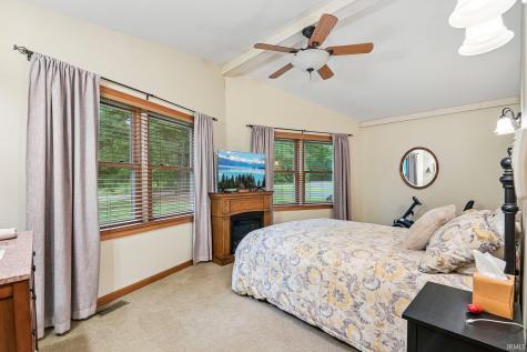 9711 E Myers Road Rockville IN 47872