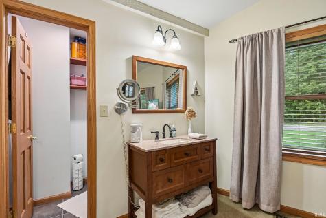 9711 E Myers Road Rockville IN 47872